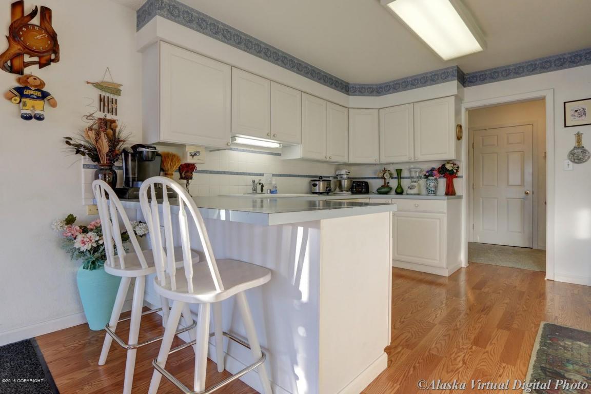 8620 E 10th Ave, Anchorage, AK 99504 photo 8