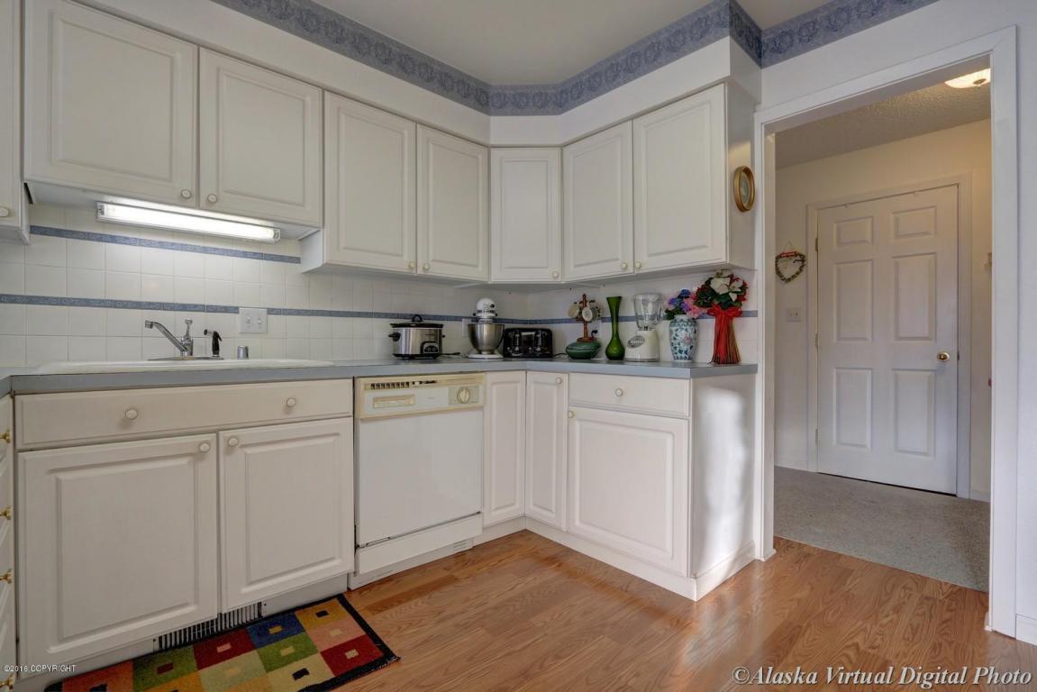 8620 E 10th Ave, Anchorage, AK 99504 photo 11