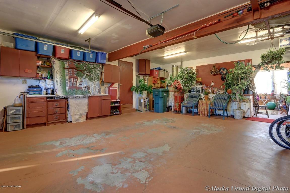 8620 E 10th Ave, Anchorage, AK 99504 photo 21