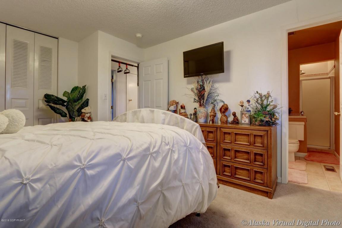 8620 E 10th Ave, Anchorage, AK 99504 photo 14