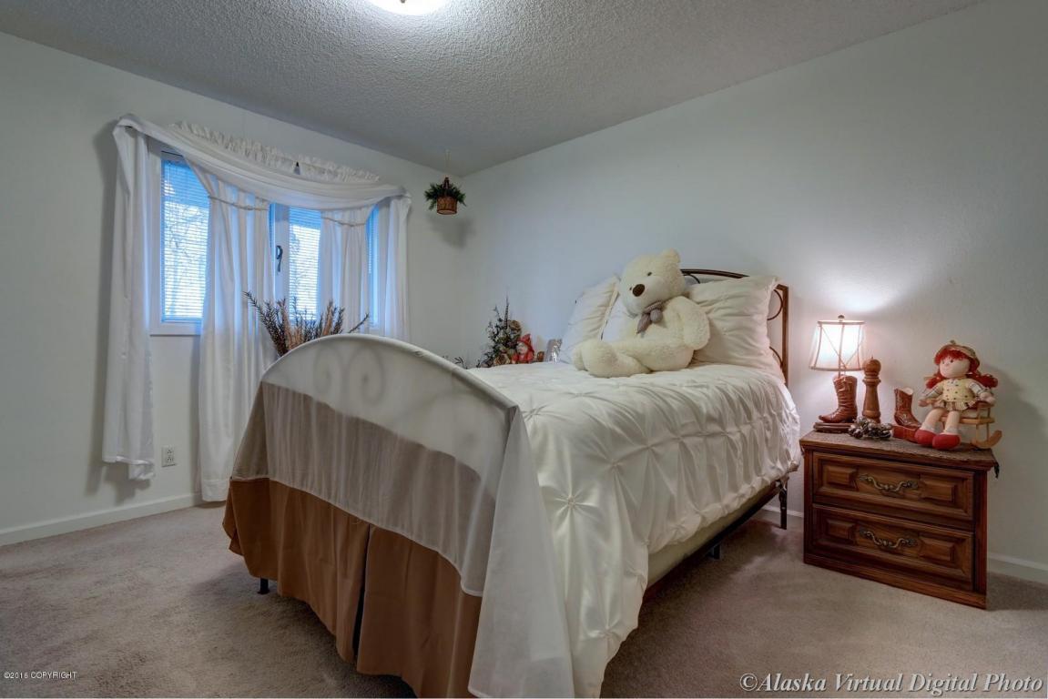 8620 E 10th Ave, Anchorage, AK 99504 photo 13