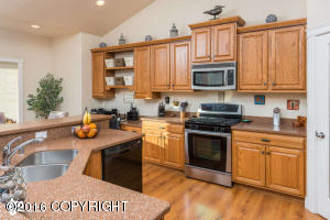 16986 Hideaway Ridge Dr, Eagle River, AK 99577 photo 15