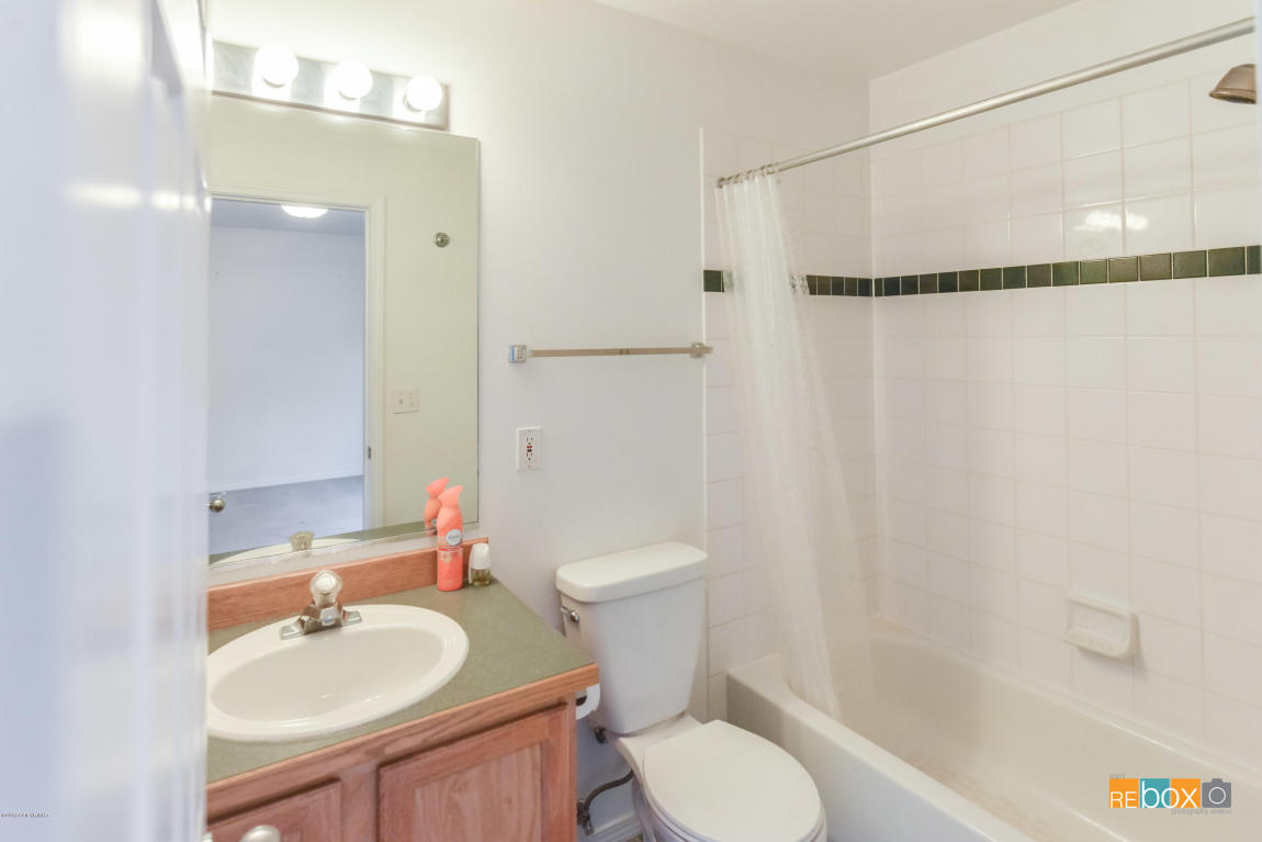 114 E 45th Ave # 5, Anchorage, AK 99503 photo 12