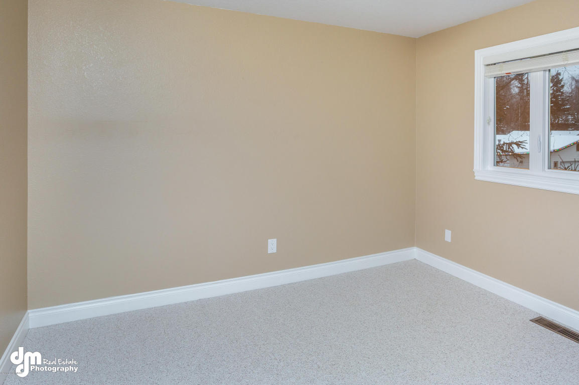 4801 Jumar Ave, Anchorage, AK 99516 photo 24
