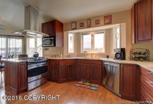 4060 Sycamore Loop, Anchorage, AK 99504 photo 6