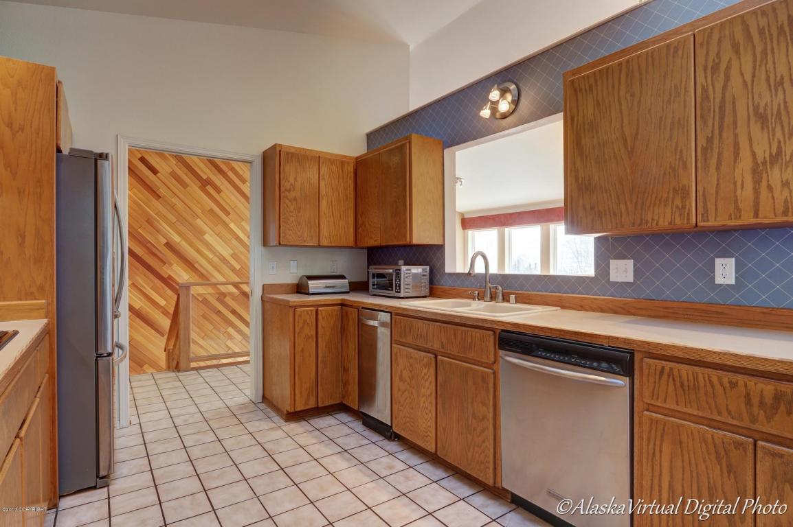 18888 Jamie Dr, Eagle River, AK 99577 photo 22