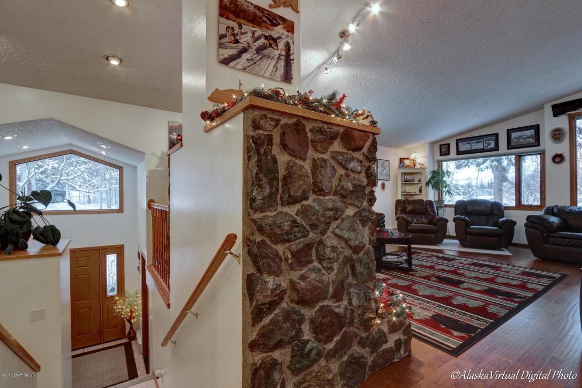 19430 Citation Rd, Eagle River, AK 99577 photo 5