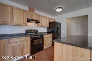 17429 S Juanita Loop, Eagle River, AK 99577 photo 10