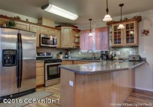 11113 Aberdeen Cir, Eagle River, AK 99577 photo 5