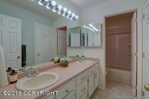 3935 Reflection Dr, Anchorage, AK 99504 photo 19