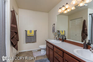 9119 Eagle River Ln, Eagle River, AK 99577 photo 19