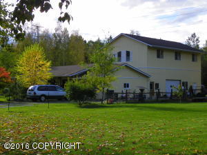 21408 Baron Dr, Chugiak, AK 99567 photo 2