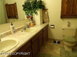 21408 Baron Dr, Chugiak, AK 99567 photo 3