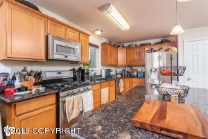20591 Mountain Vista Dr, Eagle River, AK 99577 photo 3