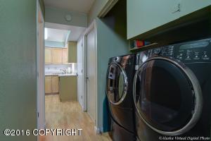 8320 Exeter Dr, Anchorage, AK 99507 photo 16