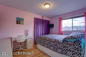 8320 Exeter Dr, Anchorage, AK 99507 photo 22