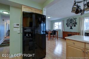 8320 Exeter Dr, Anchorage, AK 99507 photo 13