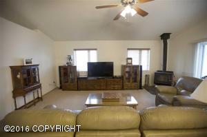985 Marquette Loop, North Pole, AK 99705 photo 3