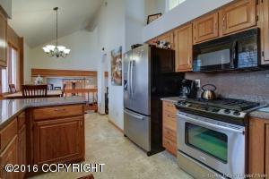 9623 Saint George Cir, Eagle River, AK 99577 photo 9