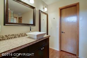 9623 Saint George Cir, Eagle River, AK 99577 photo 17