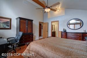9623 Saint George Cir, Eagle River, AK 99577 photo 16