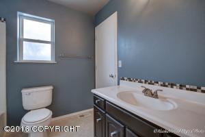 3335 Peterkin Ave, Anchorage, AK 99508 photo 16