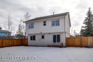 3335 Peterkin Ave, Anchorage, AK 99508 photo 2