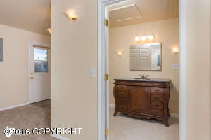 734 Cedar St, Anchorage, AK 99501 photo 12
