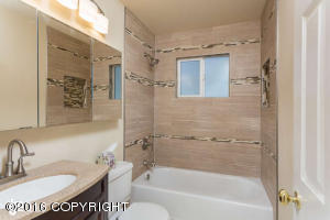 734 Cedar St, Anchorage, AK 99501 photo 24