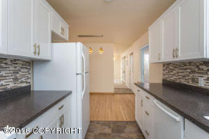 734 Cedar St, Anchorage, AK 99501 photo 4