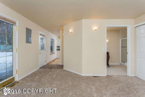 734 Cedar St, Anchorage, AK 99501 photo 15