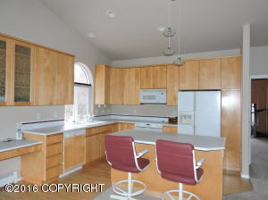 17120 Vanover Cir, Eagle River, AK 99577 photo 2
