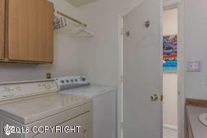 5933 E 22nd Ave, Anchorage, AK 99504 photo 21
