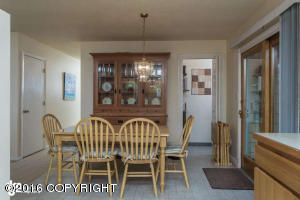 5933 E 22nd Ave, Anchorage, AK 99504 photo 9