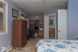5933 E 22nd Ave, Anchorage, AK 99504 photo 14