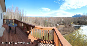 20470 Crabtree St, Chugiak, AK 99567 photo 1
