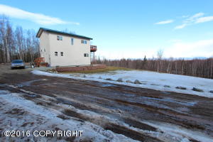 20470 Crabtree St, Chugiak, AK 99567 photo 2