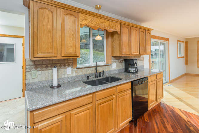 8080 Stewart Mountain Dr, Eagle River, AK 99577 photo 7