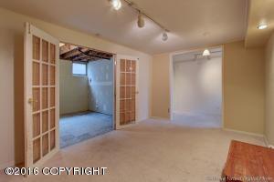 11215 Aurora St, Eagle River, AK 99577 photo 25