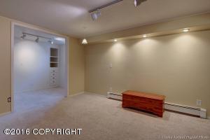 11215 Aurora St, Eagle River, AK 99577 photo 24