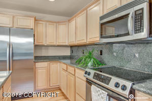 17639 Shasta Cir, Eagle River, AK 99577 photo 28