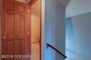 10251 Crest View Ln, Eagle River, AK 99577 photo 16