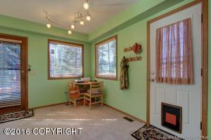 10251 Crest View Ln, Eagle River, AK 99577 photo 3