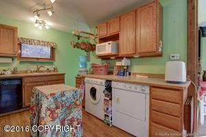 10251 Crest View Ln, Eagle River, AK 99577 photo 8