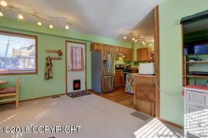 10251 Crest View Ln, Eagle River, AK 99577 photo 7