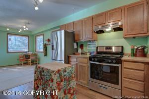10251 Crest View Ln, Eagle River, AK 99577 photo 10