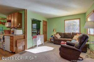 10251 Crest View Ln, Eagle River, AK 99577 photo 5