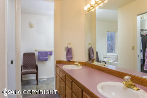 19533 Marble Cir, Eagle River, AK 99577 photo 27