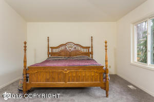 19533 Marble Cir, Eagle River, AK 99577 photo 24