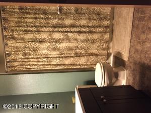 6532 E 16th Ave, Anchorage, AK 99504 photo 6